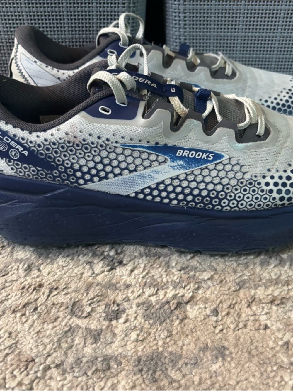 Brooks Caldera 11D Gray and Navy Mesh Running Shoes